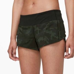 lululemon Speed Up Short Camo Multi Gator Green/Black - 2.5" length - EUC